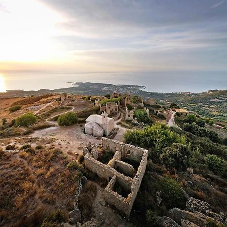 Residence Les Castors Καλβί Εξωτερικό φωτογραφία